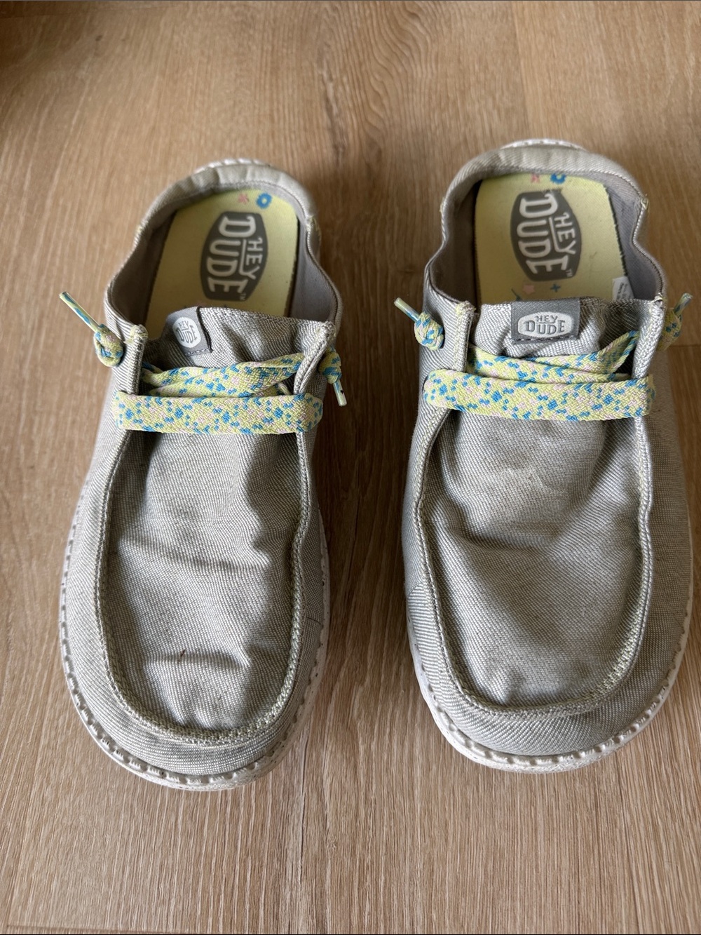 Hey Dude Kids Shoes in Light Gray with Yellow-Green Accents